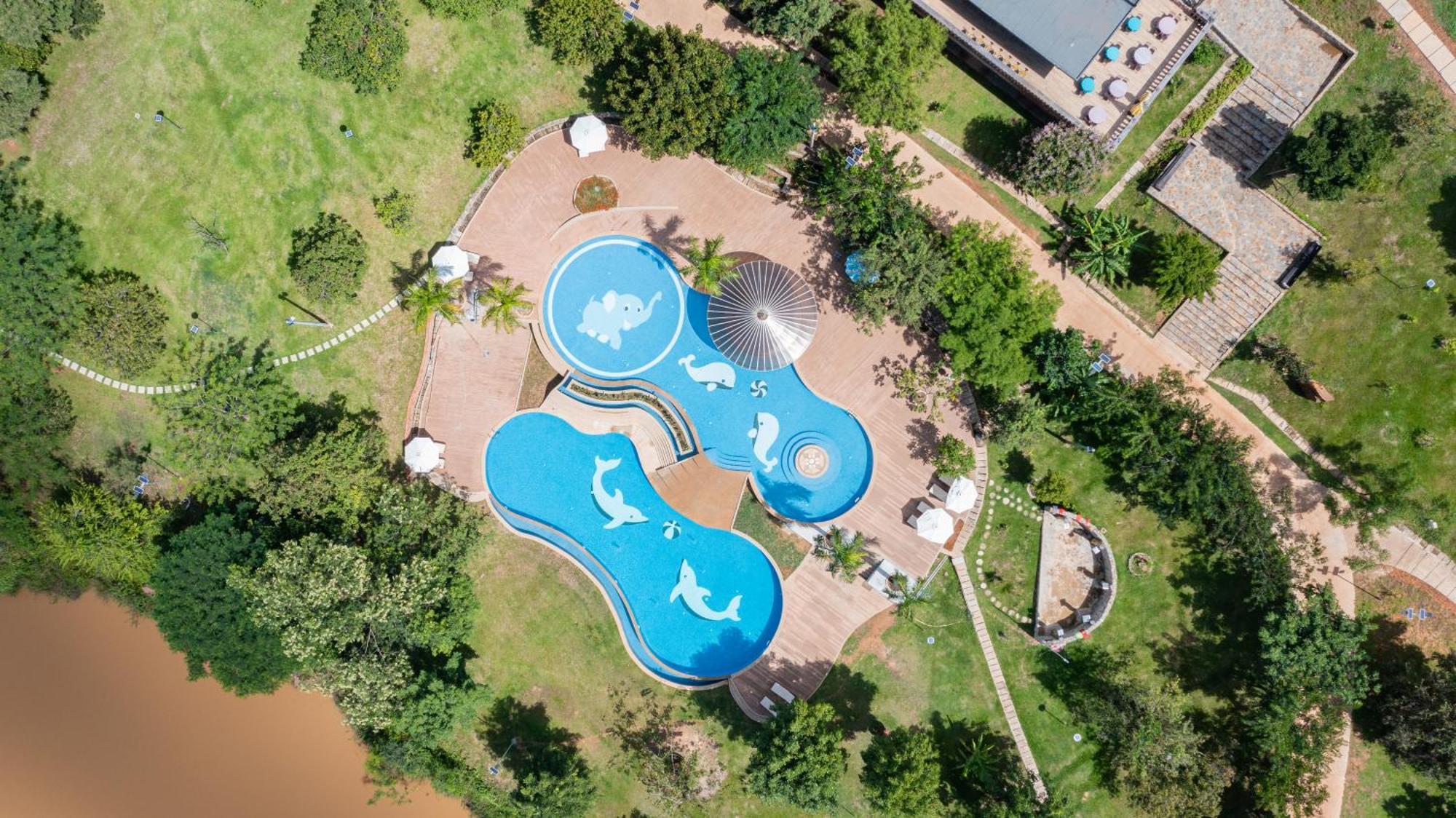 Chambok Phum Domnak Domrey Resort מראה חיצוני תמונה